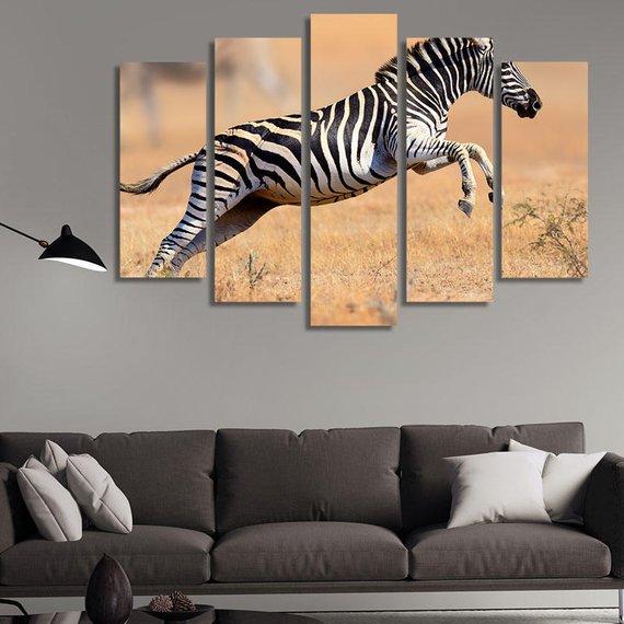 Short Horse – Animal Canvas Wall Art