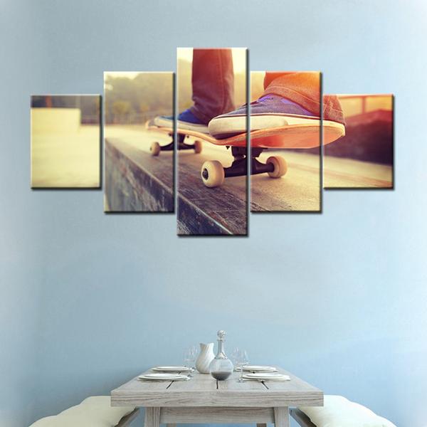 Skateboarding Trick – Sport Canvas Wall Art