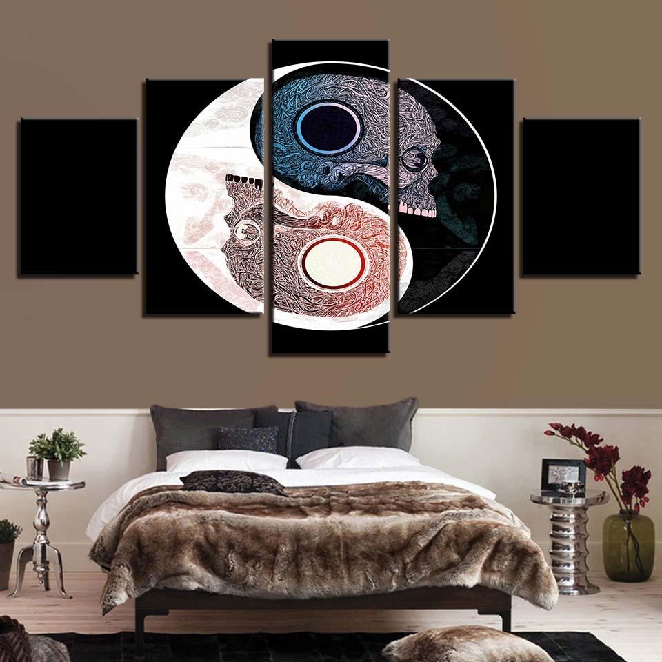 Skull Gossip – Abstract Canvas Wall Art