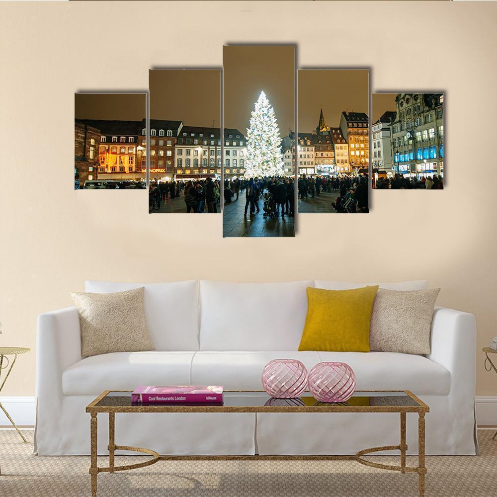 Strasbourg Christmas Tree Erected In Place Kleber – Nature Canvas Wall Art