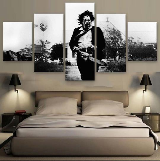 Texas Chainsaw Massacre – Movie Canvas Wall Art
