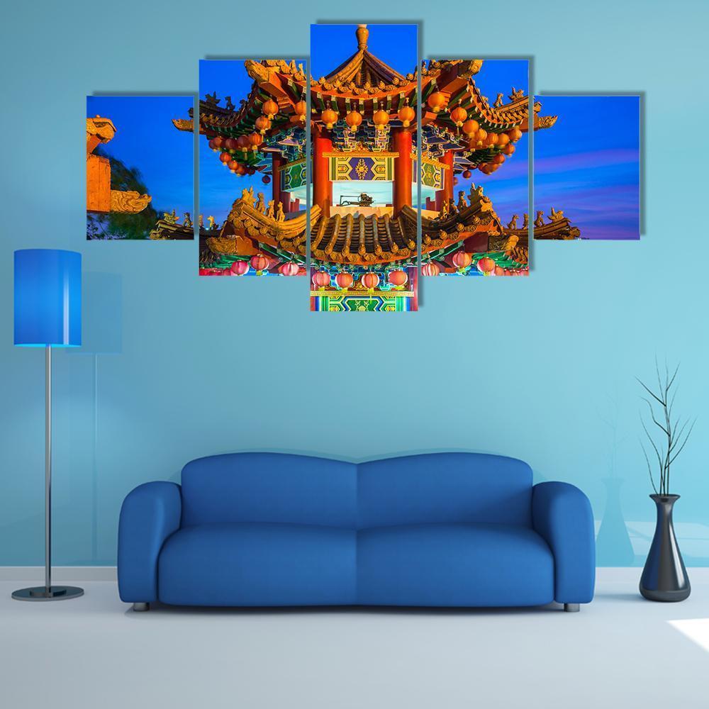 Thean Hou Buddhist Temple – Religion Canvas Wall Art