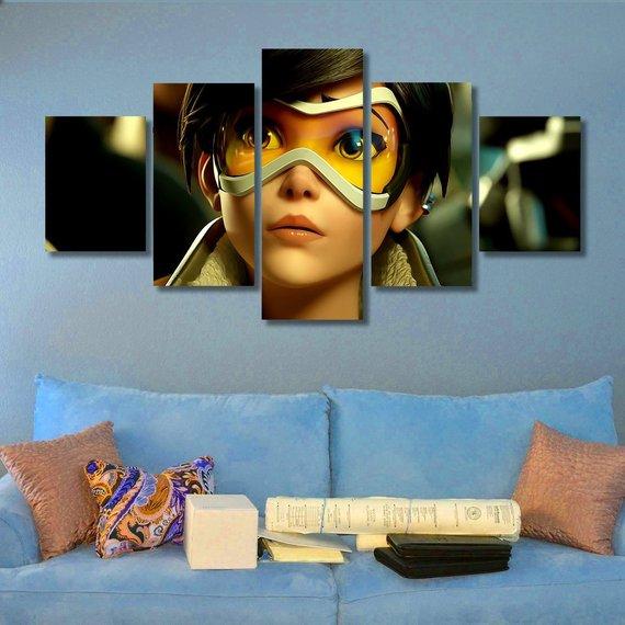 Tracer – Cartoon Canvas Wall Art