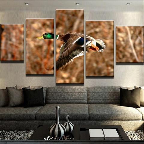Waterfowl Flying – Animal Canvas Wall Art